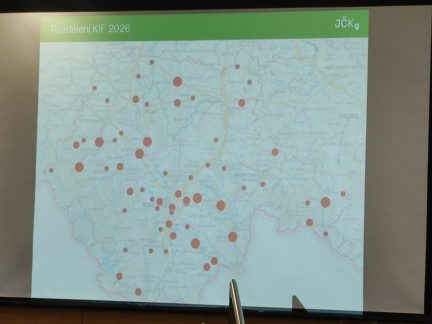 Kraj podpořil dalšími 300 miliony obce, které neškudlí peníze na účtech, ale budují. Žadatelů bylo 88