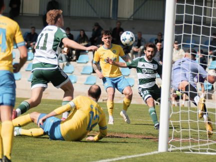Trápení píseckých fotbalistů pokračovalo i proti pražskému Loku