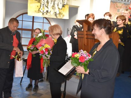 Na jarním koncertu v milevské synagoze se setkaly pěvecké sbory z Milevska a Týna nad Vltavou