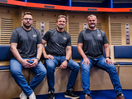 Očekávaná jména potvrzena. Motor povede slovenský mistr světa