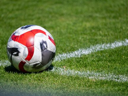 Debakly v krajských soutěžích: Dvanáct vysokých výher, nejvíce gólů dostaly Chvalšiny