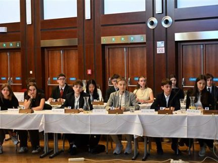 Žáci píseckých základní škol si vyzkoušeli, jaké je to být zastupiteli