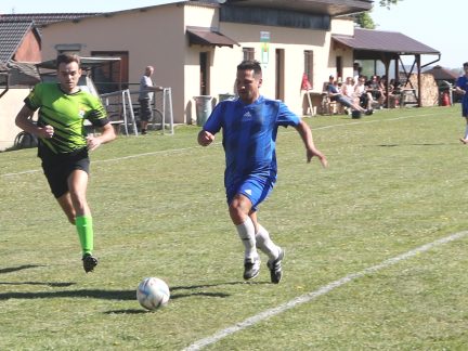 Okresní fotbal prožil další zajímavý víkend. Magnet 8. ligy opanovali fotbalisté Radětic