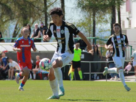 Fotbal: Třetiligový šlágr s Plzní bavil. Béčku Dynama přinesl po zásluze bod