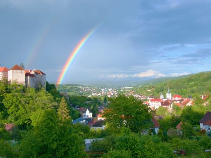 Výběr nového kastelána zámku Vimperk míří do finále