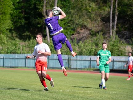 Fotbal: Krumlov favoritovi vzdoroval, body ale zůstaly hostům. Povltavská rozhodla po přestávce