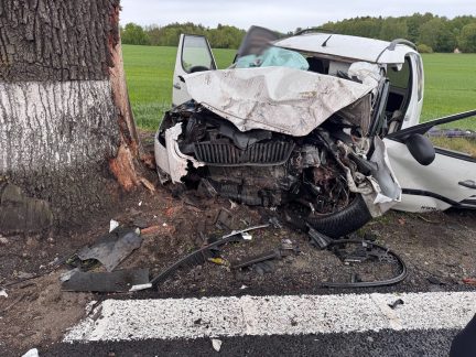Na Jindřichohradecku a Krumlovsku se ve stejnou dobu staly dvě vážné nehody