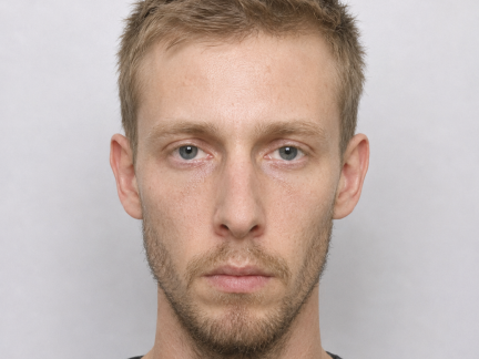 Policie sestavila podobiznu muže, kterému předala žena stovky tisíc. Poznáváte ho?