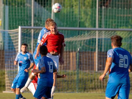 Fotbal: Dolní Dvořiště čtvrtý korálek nenavléklo. Po pauze marně dobývalo branku Strunkovic