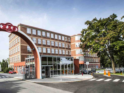 Areál Kovosvitu v Sezimově Ústí koupila společnost STV INVEST. Majitel zbrojařského impéria zde plánuje civilní výrobu