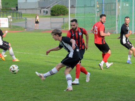 Kam za sportem na Milevsku: Fotbalisté se rozloučí se třemi hráči