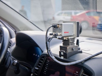 Budějovická městská policie má nový mobilní radar. Využije ho v problematických lokalitách