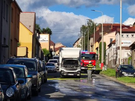 V Údolní ulici v Táboře hořela dodávka