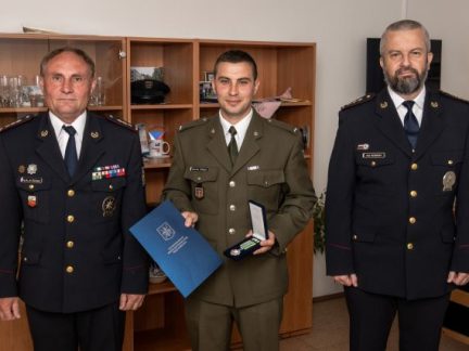 Dominik Štrouf nalezl pohřešovaného seniora z Táborska. Dostal za to medaili