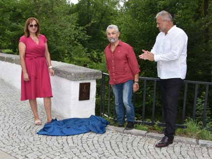 Most u Milevského kláštera nese jméno zakladatele města