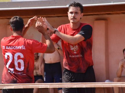 VIDEO: Radomyšl zakončila základní část porážkou. O udržení si to rozdá znovu s Řeporyjemi