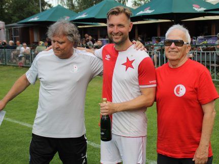 Fotbal: Hynkův memoriál posedmdesáté. Brankář Jakub Skála v nové roli radí, trénuje i dává góly