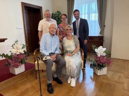 Herec Petr Nárožný se stal čestným občanem Třeboně
