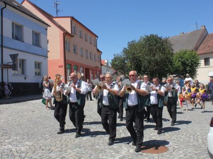 Víkend na Písecku: Alšovy dny, letní hry i pohádková cesta