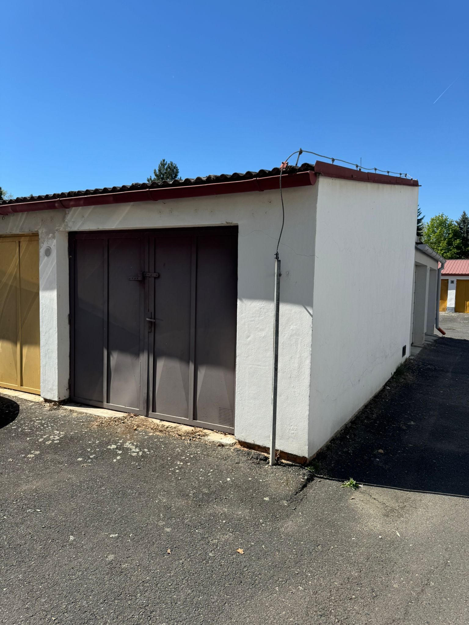 Pronájem garáže v Pisku –  lokalita Logry-1