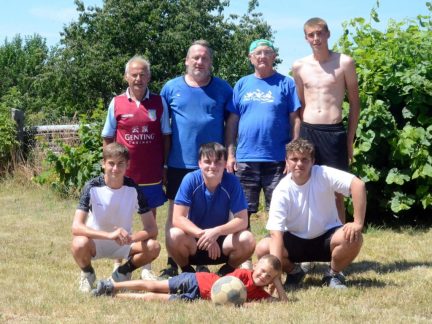 Kam za sportem: Tradiční sepekovský nohejbal nebo tenisový turnaj dorostu v Milevsku