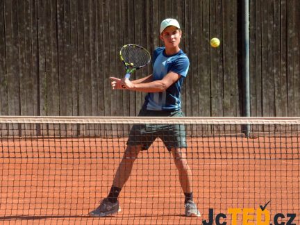 Tenis: Milevská jednička došla do semifinále. Vyhrál Daniel Šubert