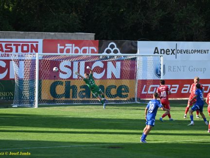VIDEO: Táborsko se v generálce dočkalo první výhry. Nedalo penaltu, ale rozhodl Šplíchal