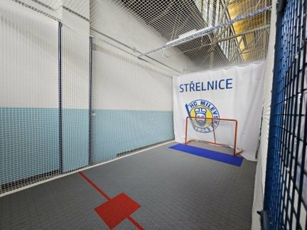 Milevsko se dočkalo. Mládežníci mají střelnici na zimáku