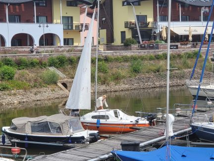 Lipno brázdí stále víc lodí. Ohleduplnost ale některým lidem chybí