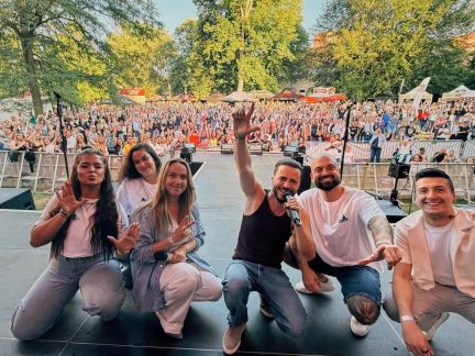 Víkend na Jindřichohradecku: hudební maraton, císařská návštěva i bitva o řopíky