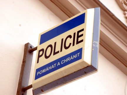 Policie hledá svědky zřícení tribuny při cirkusovém představení v Týně nad Vltavou