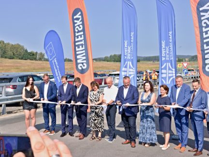 D3 dorazila k Rakousku. První česká dálnice dosáhla hranic s jižním sousedem