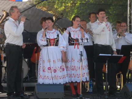Kam o víkendu na Písecku? Dechovky, pohádkový les, jazz i Slavnost venkova