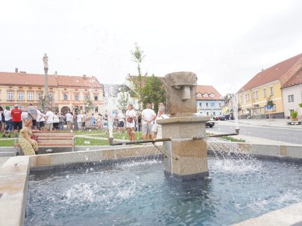 Volyně otevřela nové náměstí. Proměna za 58 milionů se připravovala šestnáct let