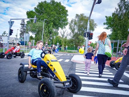 Výkup písecké chátrajícího dopravního hřiště se rodil v bolestech. Teď je areál těsně před dokončením