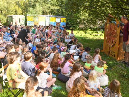 Víkend na Prachaticku nabídne slavnosti, divadelní festival, western i noc na zámku