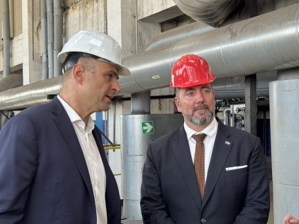 České Budějovice už vyrábějí většinu tepla bez uhlí. Ocenil to ministr Červený při své návštěvě