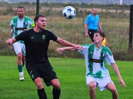 Osek skolil Roudné. Lukeš chytil penaltu a závěr patřil Hosnedlovi