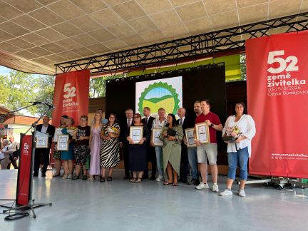 Na veletrhu Země živitelka byla slavnostně předána ocenění Regionální potravina Jihočeského kraje