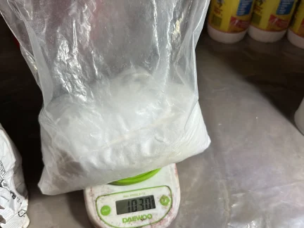 Kriminalisté dopadli dealery drog. Pohybovali se na různých místech Jihočeského kraje