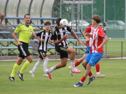 Fotbal: Dynamo U19 v napínavém duelu proti Brnu přežilo penaltu a slavilo těsnou výhru