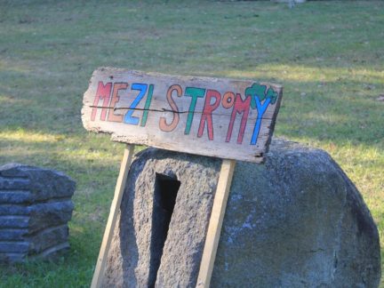 Milevský park Bažantnice ožije festivalem Mezi stromy