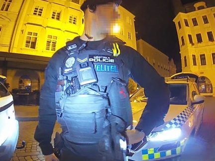 Opilý řidič se řítil nočním centrem Budějovic. Nadýchal 1,80 promile