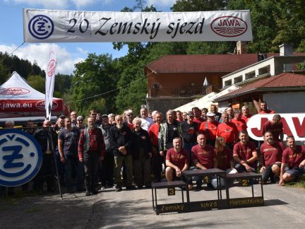 Táborská Harrachovka hostila 20. Zemský sjezd jawistů a čezeťáků. Vzpomínalo se na legendy