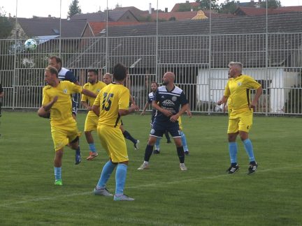 Fotbalisté ze Sezimova Ústí opanovali šlágr v Březnici a hřejí se na výsluní 8. ligy