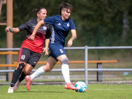 4. liga žen: Smutková skórovala minutu po příchodu. Kaplice sestřelila Lipno kanárem