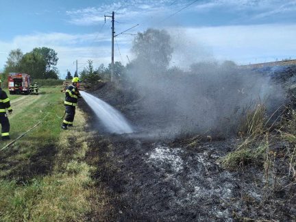Požáry zaměstnaly hasiče na Krumlovsku i Jindřichohradecku