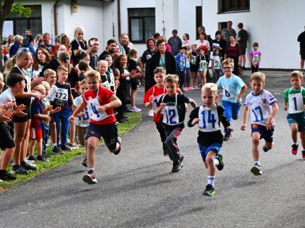 Běh při Otavě přilákal více než 130 dětských závodníků