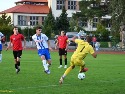 VIDEO: Derby mezi Soběslaví a rezervou Táborska nalezlo rozuzlení v samotném závěru. Hrdinou Spartaku se stal dvougólový Adam Bártík