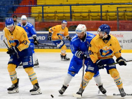 Králové doplatili na neproměňování šancí, body se stěhovaly do Benátek